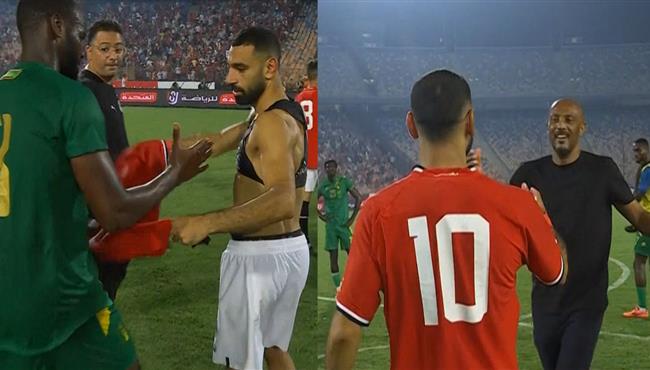 محمد صلاح يبادل قميصه مع لاعب موريتانيا ويعانق المدرب بعد نهاية المباراة