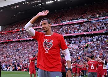 رسمي ا جويل ماتيب يعلن اعتزاله كرة القدم