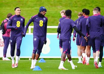 منتخب إنجلترا ي علن استبعاد ثنائي ليفربول وآرسنال من مباراة فنلندا