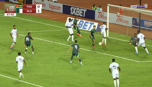 تصدي حارس توجو يحرم الجزائر من تسجيل هدف مؤكد بتصفيات كأس امم افريقيا