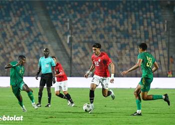 تشكيل منتخب مصر أمام موريتانيا في تصفيات كأس أمم إفريقيا خماسي دفاعي وأسامة فيصل أساسي ا