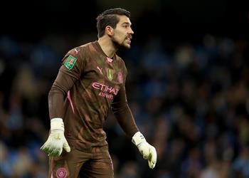 أورتيجا يعلن موقفه من مغادرة مانشستر سيتي