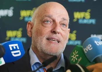 تيباس يطالب رئيس الفيفا بإلغاء كأس العالم للأندية 2025