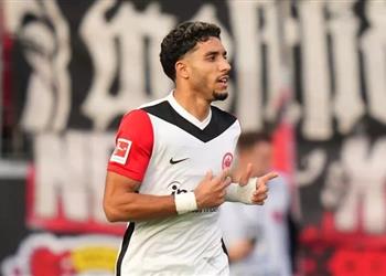 تقييم عمر مرموش بعد هدفه في مباراة فرانكفورت وباير ليفركوزن