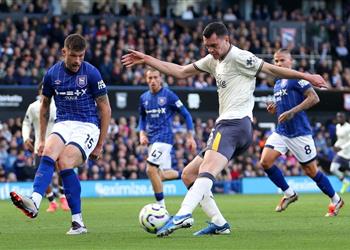 فيديو بمشاركة سام مرسي إيبسويتش يسقط أمام إيفرتون ويواصل النزيف في الدوري الإنجليزي
