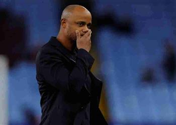 كومباني خسرنا أفضل لاعب لدينا قبل مباراة برشلونة وستكون مواجهة خاصة لـ فليك