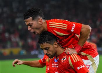 فيديو طاهر محمد يتقدم لـ الأهلي بهدف تاريخي أمام سيراميكا كليوباترا في السوبر