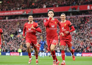 كورتيس جونز يعلق على هدفه أمام تشيلسي بعد أسيست محمد صلاح ويؤكد لم أغطس
