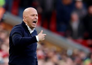 سلوت يشيد بـ لاعبي ليفربول وي صر ح مواجهة تشيلسي الأصعب بالنسبة لي