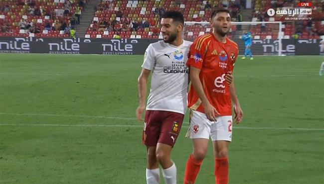 احمد القندوسي كاد ان يسجل هدف امام الاهلي وتصدي مصطفي شوبير