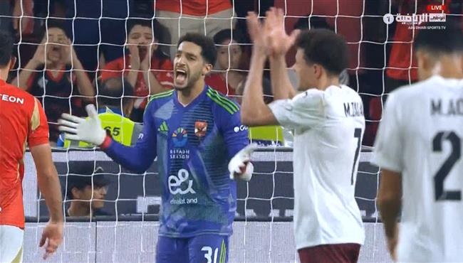 تصدي مصطفي شوبير يحرم سيراميكا كليوباترا من تسجيل هدف امام الاهلي