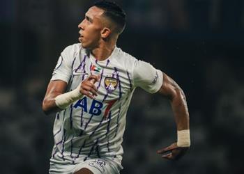 فيديو سفيان رحيمي يسجل هدف تعادل العين أمام الهلال في دوري أبطال آسيا