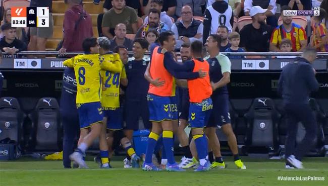 اهداف مباراة لاس بالماس وفالنسيا 3 2 الدوري الاسباني