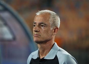 روي أجواش الأهلي أكثر توتر ا والزمالك في إيد أمينة