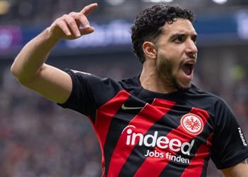 إيقافه ليس سهل ا مدرب يونيون برلين يتحدث عن خطورة عمر مرموش قبل مواجهة فرانكفورت