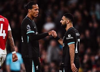 ترتيب الدوري الإنجليزي بعد تعادل ليفربول وآرسنال وفوز مانشستر سيتي