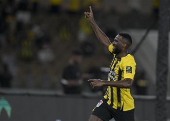 فيديو عبد العزيز البيشي ي سجل هدف الاتحاد الأول أمام الجندل