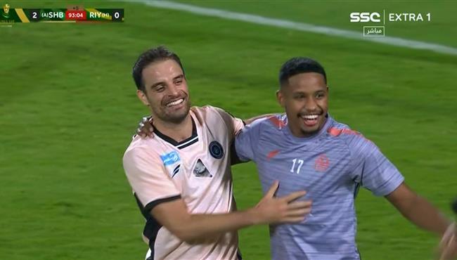 هدف الشباب الرائع في مرمي الرياض بكاس خادم الحرمين