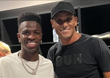 ريفالدو أهنئ رودري لكن فينيسيوس الأحق بالكرة الذهبية