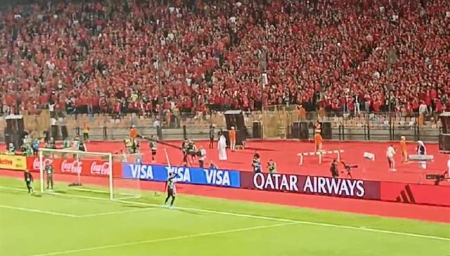 جماهير الأهلي تهتف شناوي هو الأصل احسن جون في مصر
