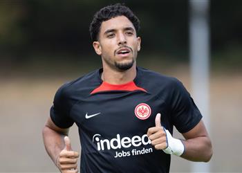 الدوري الألماني يكشف ما وراء سحر عمر مرموش ويحفزه لإطلاق أسلحته الخفية