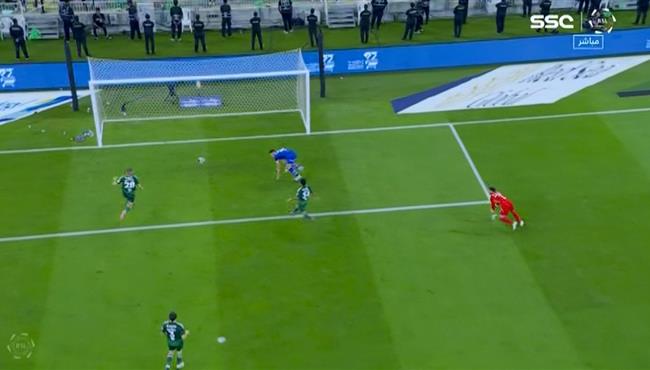 سافيتش كاد ان يسجل هدف للهلال امام الاهلي بالدوري السعودي