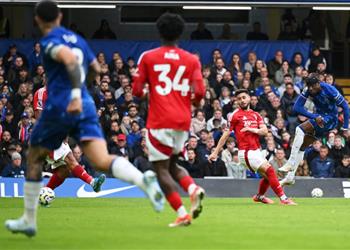 فيديو تشيلسي يكتفي بنقطة التعادل مع نوتينجهام فورست في الدوري الإنجليزي