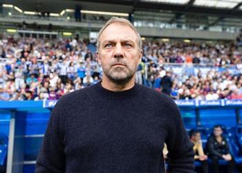 فليك يوجه رسالة إلى كارفاخال ويلمح لطبيعة إصابة فيران توريس