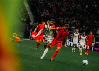 فيديو المصري يتوه ج ماذا قدم عمر مرموش في مباراة آينتراخت فرانكفورت وبايرن ميونخ بالدوري الألماني