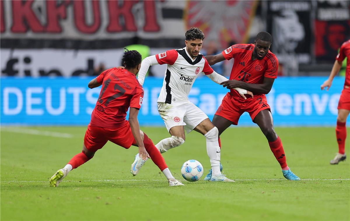 تقييم عمر مرموش في مباراة آينتراخت فرانكفورت وبايرن ميونخ بالدوري الألماني