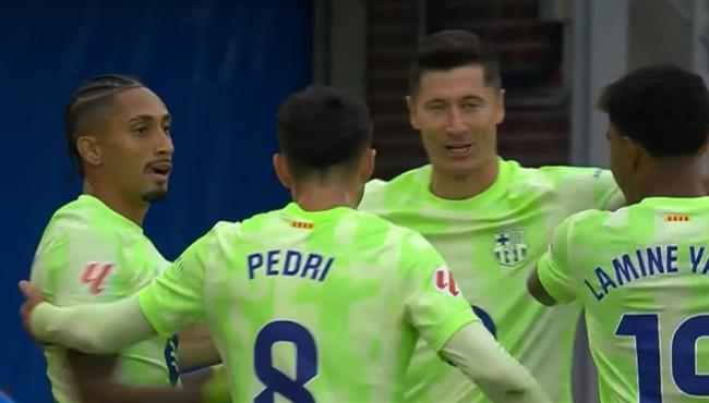 اهداف مباراة برشلونة وديبورتيفو الافيس 3 0 الدوري الاسباني