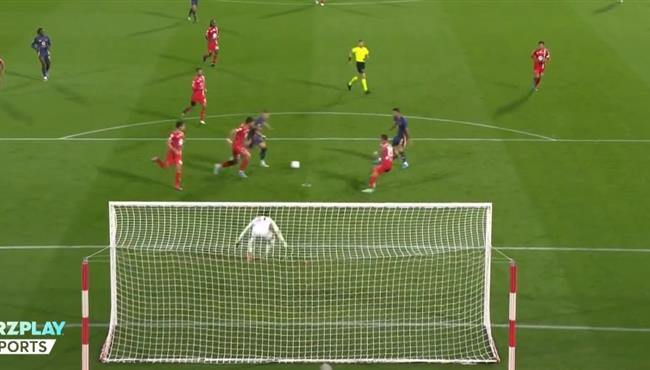 دوفبيك يتلاعب بمدافعي مونزا ويسجل هدف رائع لـ روما بالدوري الايطالي