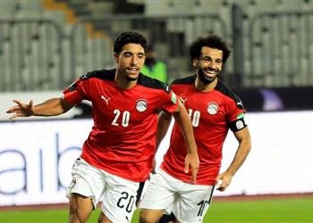تقارير ليفربول يستغل محمد صلاح لضم عمر مرموش