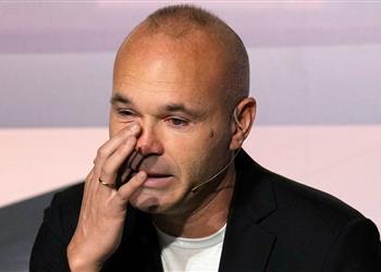 إنييستا يكشف عن خطوته بعد الاعتزال ويصر ح باكي ا أردت الاستمرار حتى سن الـ90