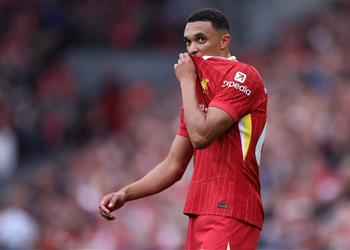 تصريحات سابقة بين ريال مدريد وبرشلونة أرنولد يعلن عن فريقه المفضل بعد ليفربول