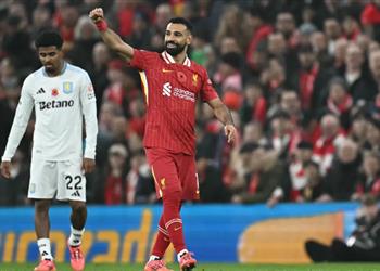 كأنه يدير الدولة بأكملها ردود أفعال جماهير ليفربول على تألق محمد صلاح أمام أستون فيلا