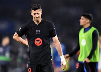 منتخب بولندا يعلن إصابة ليفاندوفسكي ومدة غيابه المتوقعة عن برشلونة