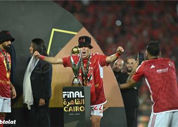 إمام عاشور لم أقبل هتافات جماهير الزمالك رغم نصيحة الخطيب وهذا ما قلته لـ شيكابالا