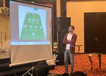 محاضرة فنية خاصة لمساعدة الحكام على قراءة خطط لعب فرق الدوري المصري