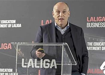 تيباس عن اهتمام برشلونة بضم محمد صلاح وعمر مرموش أقدم توصيات