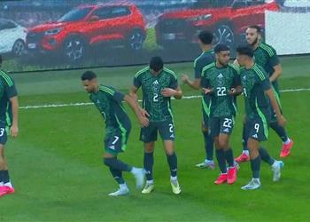 فيديو منتخب الجزائر يسحق ليبيريا بخماسية في ختام تصفيات كأس أمم إفريقيا