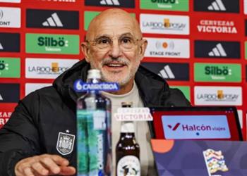 دي لا فوينتي عن لاعب إسبانيا لا يحصل على التقدير المستحق وسنكتشف إنجازاته مستقبلا