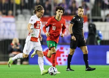 فيديو البرتغال تفلت من الهزيمة أمام كرواتيا وتصطحبها إلى ربع نهائي دوري الأمم الأوروبية