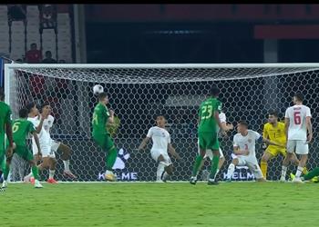 فيديو فيردينان يسجل هدف إندونيسيا الثاني أمام السعودية