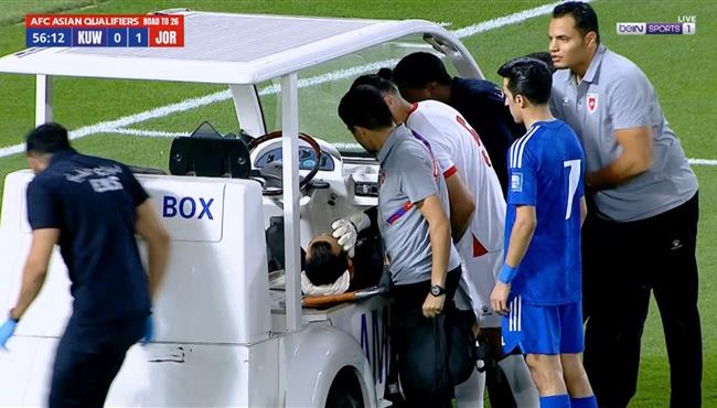 اصابة يزيد أبو ليلى وخروجه في مباراة الاردن والكويت بتصفيات كاس العالم