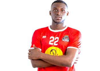 حارس مازيمبي الهداف لـ بطولات إيقاف القيد أعادني لمركزي المفضل