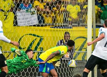 فيديو البرازيل تواصل نتائجها المتذبذبة بتعادل جديد مع أوروجواي في تصفيات كأس العالم