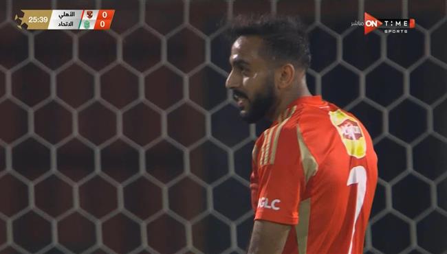 كهربا يهدر فرصة هدف للاهلي امام الاتحاد السكندري في الدوري المصري