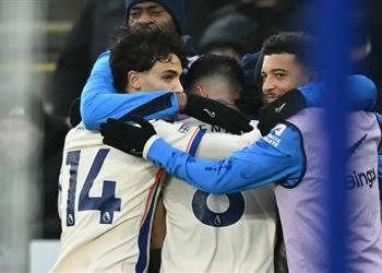 فيديو تشيلسي يفوز على ليستر سيتي في الدوري الإنجليزي ويواصل مطاردة مانشيتر سيتي الوصيف