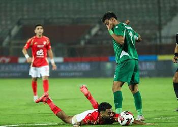 خبير تحكيم إسباني لـ بطولات الأهلي كان يستحق ركلة جزاء أمام الاتحاد